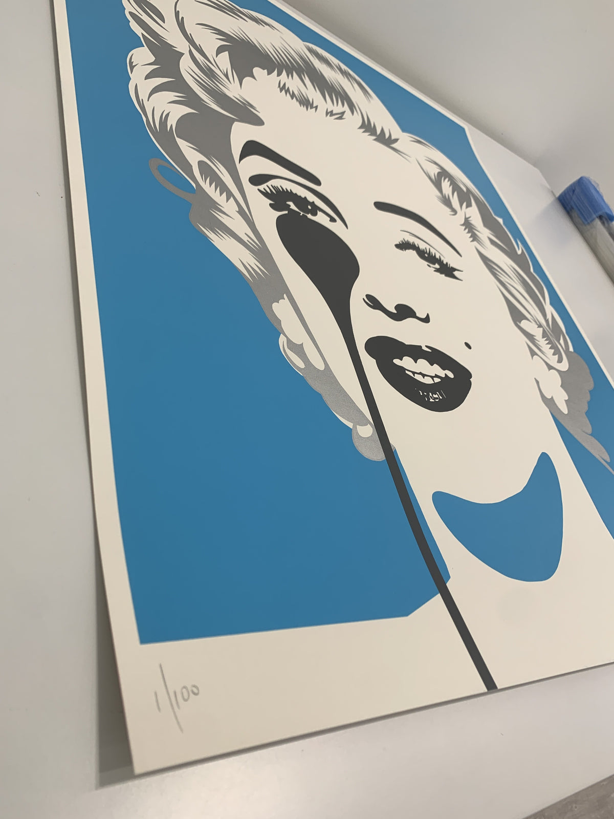 Marilyn Classic - Blue &amp; Silver